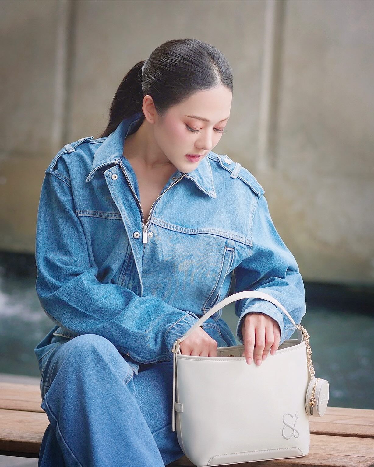 ทับทิม - อัญรินทร์ ธีราธนันพัฒน์