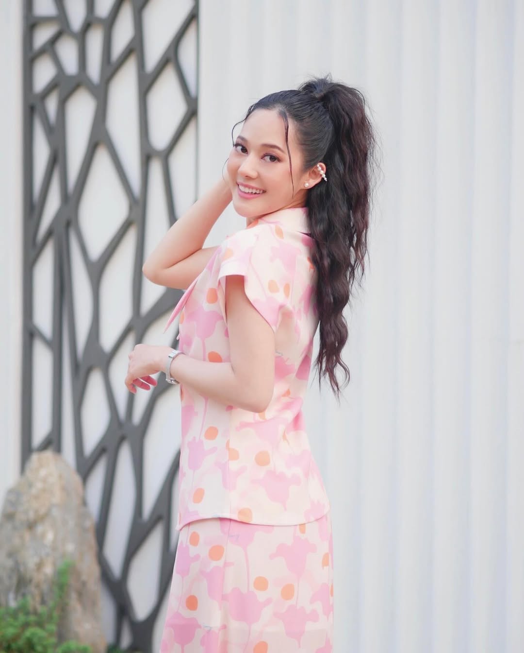 ทับทิม - อัญรินทร์ ธีราธนันพัฒน์