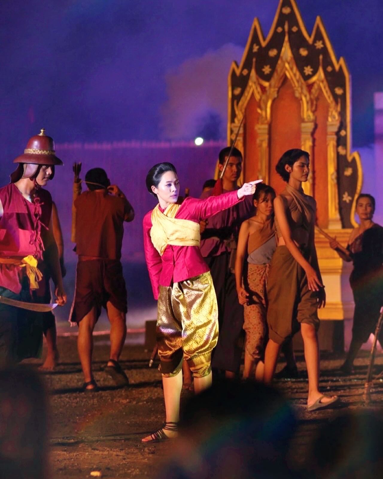ทับทิม - อัญรินทร์ ธีราธนันพัฒน์