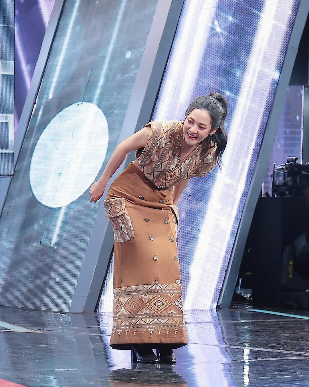 ทับทิม - อัญรินทร์ ธีราธนันพัฒน์