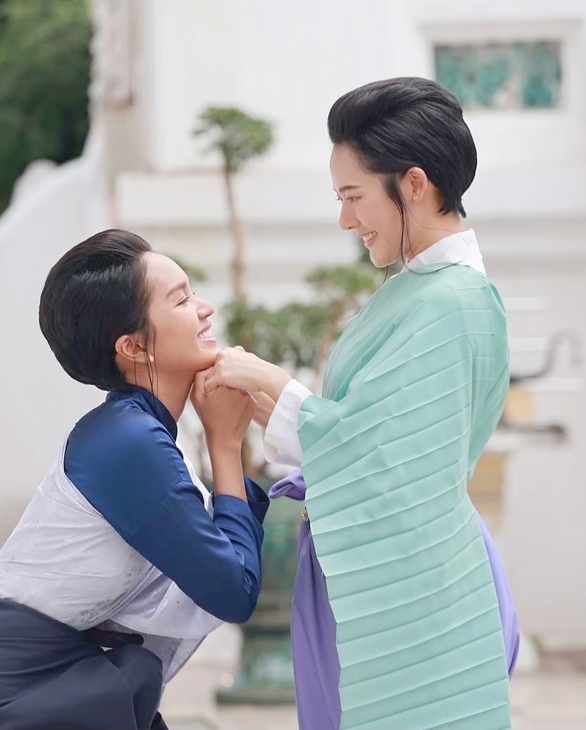 ทับทิม - อัญรินทร์ ธีราธนันพัฒน์