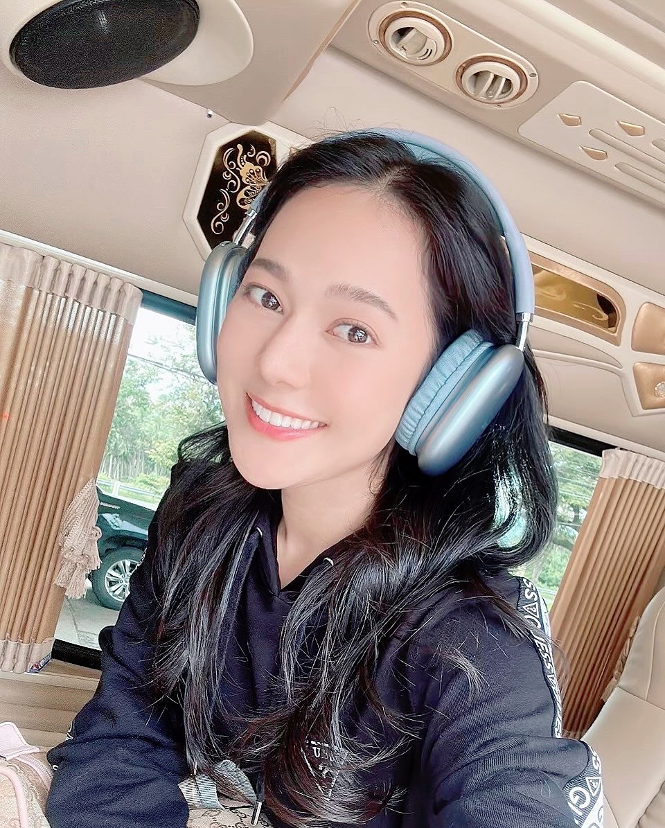 ทับทิม - อัญรินทร์ ธีราธนันพัฒน์