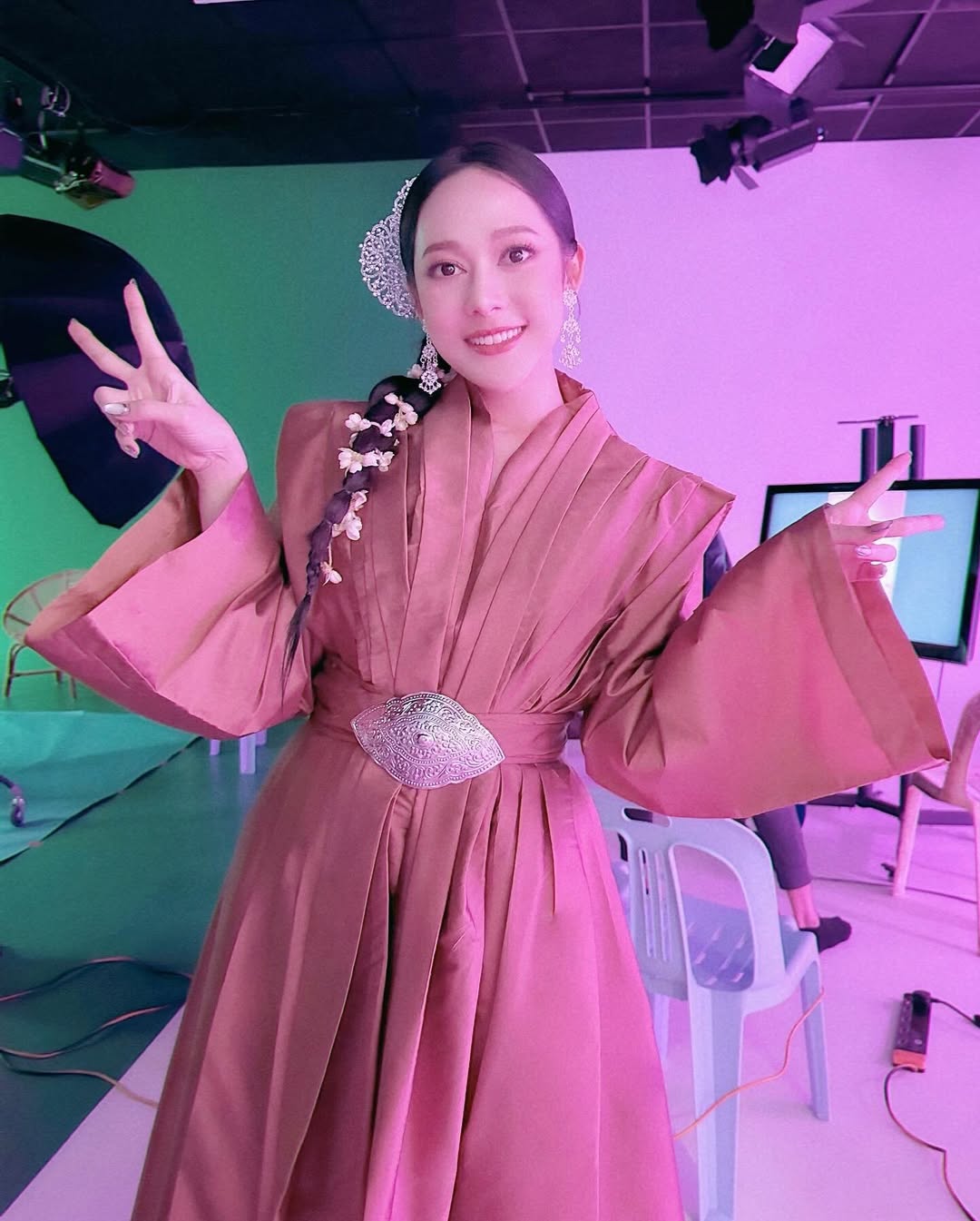 ทับทิม - อัญรินทร์ ธีราธนันพัฒน์