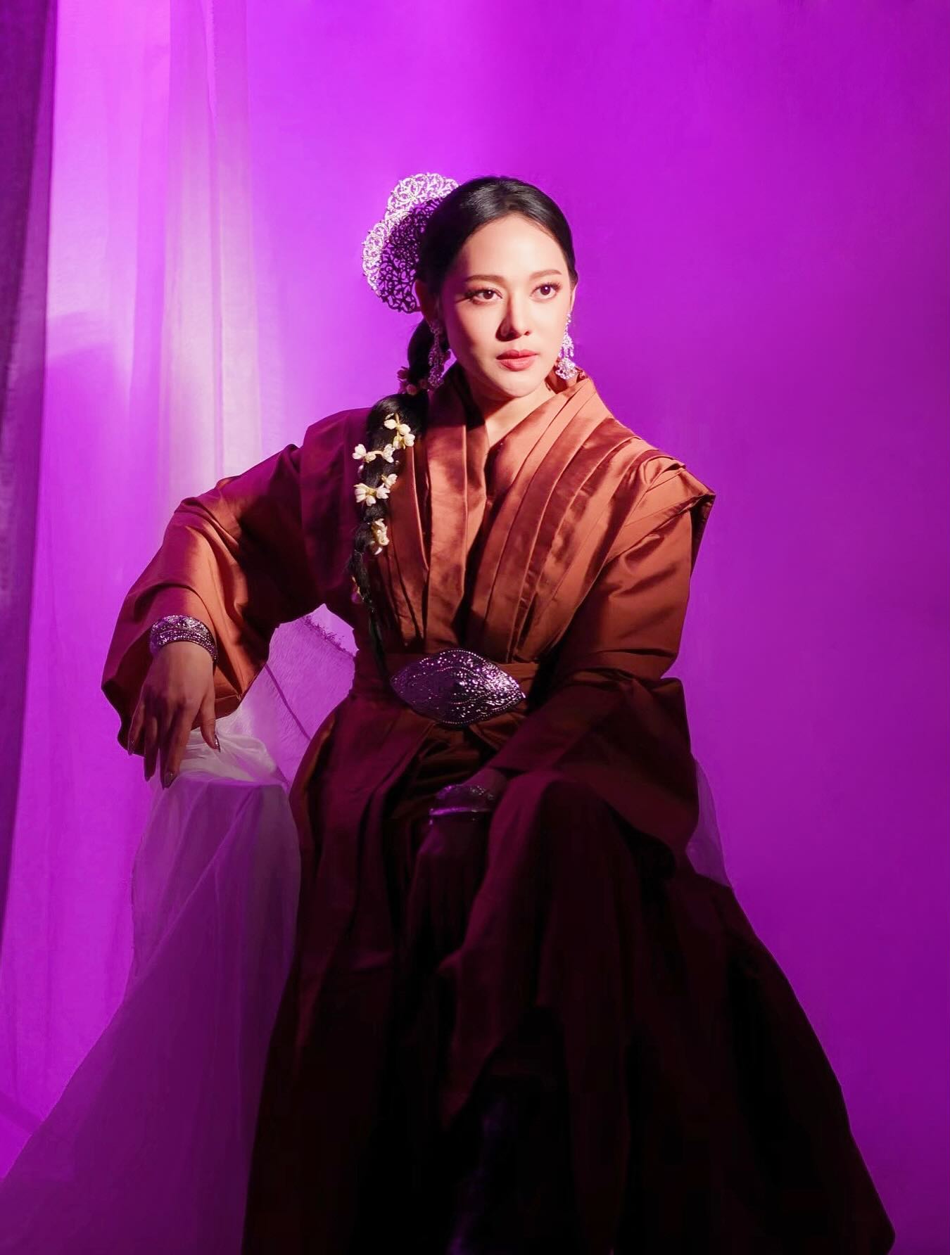 ทับทิม - อัญรินทร์ ธีราธนันพัฒน์