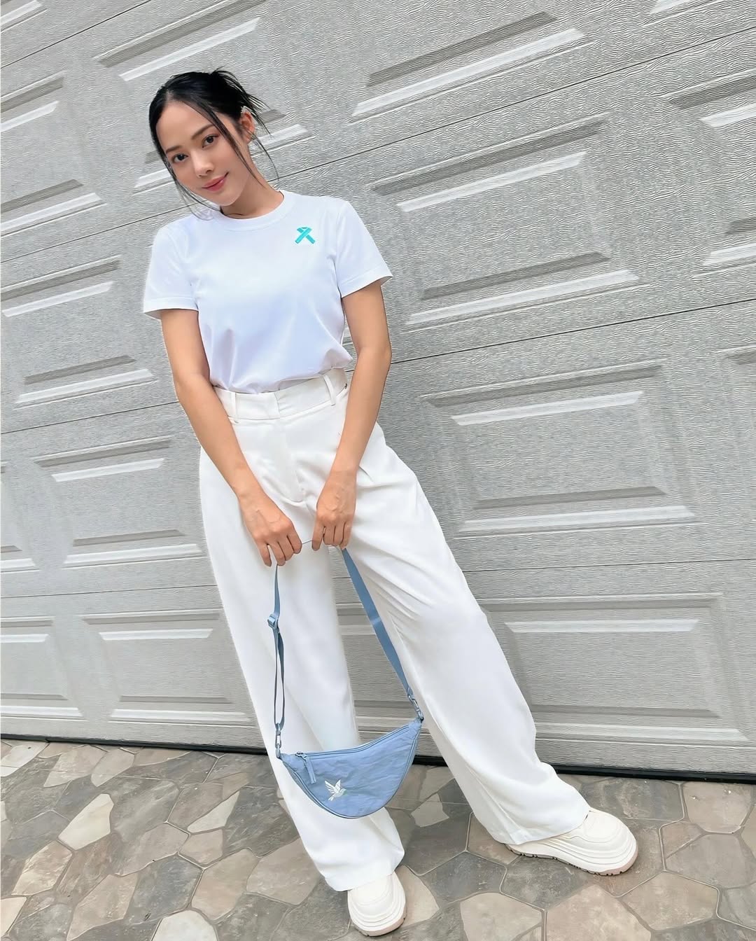 ทับทิม - อัญรินทร์ ธีราธนันพัฒน์