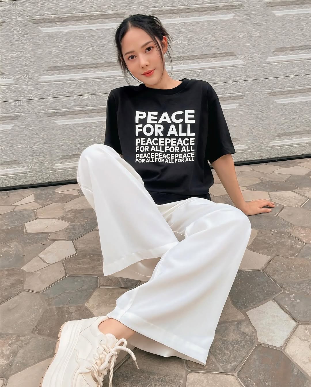 ทับทิม - อัญรินทร์ ธีราธนันพัฒน์