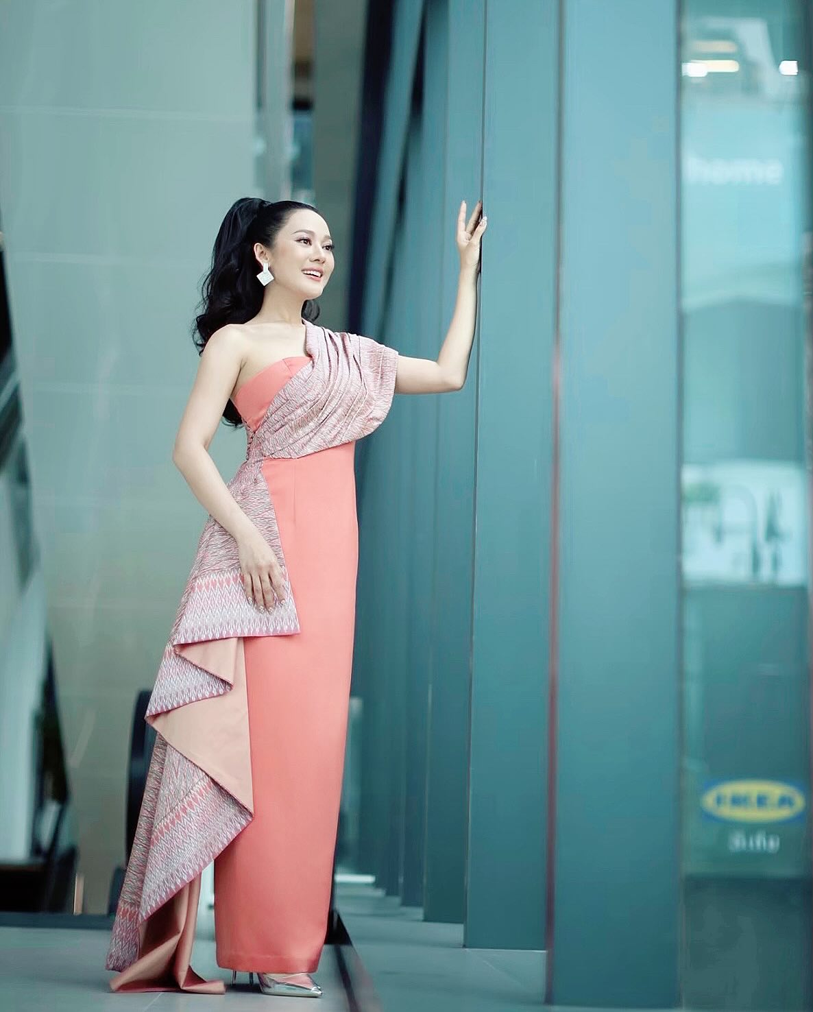 ทับทิม - อัญรินทร์ ธีราธนันพัฒน์
