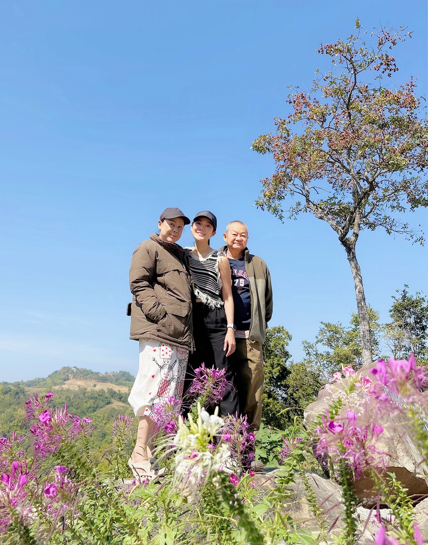 ทับทิม - อัญรินทร์ ธีราธนันพัฒน์