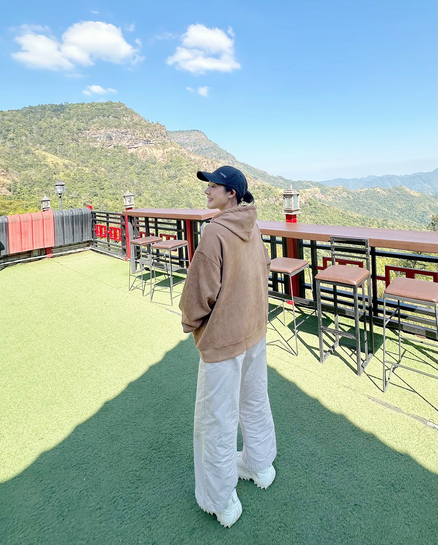 ทับทิม - อัญรินทร์ ธีราธนันพัฒน์