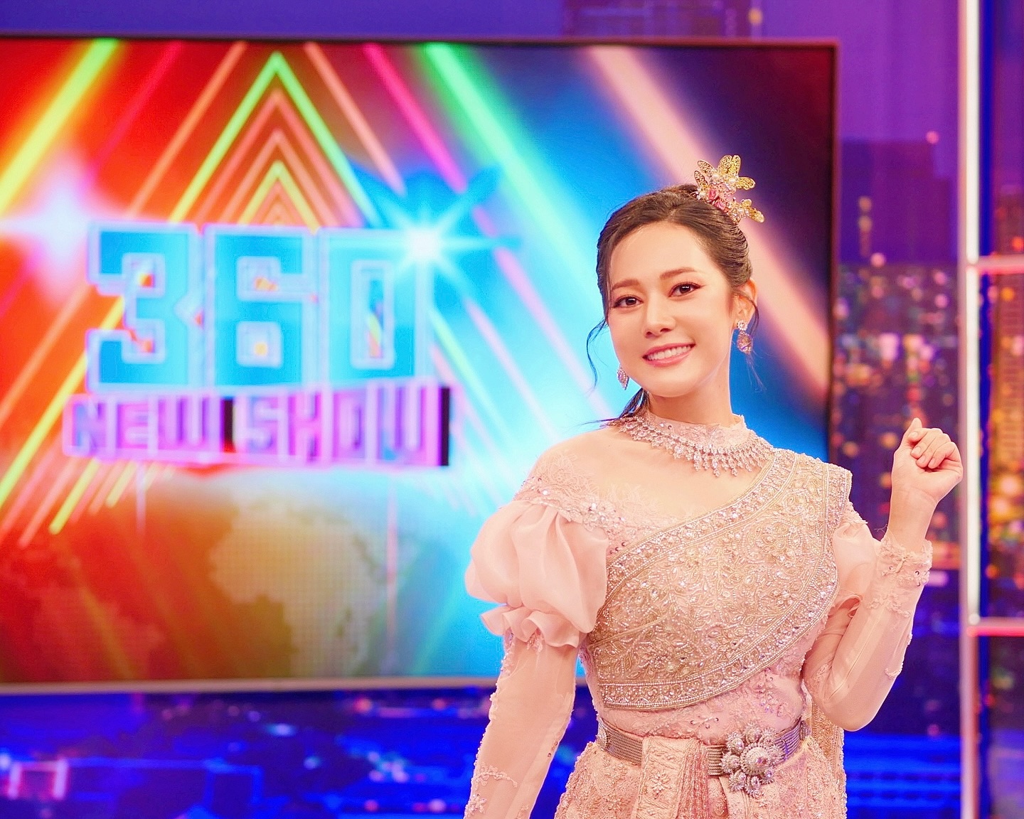 ทับทิม - อัญรินทร์ ธีราธนันพัฒน์