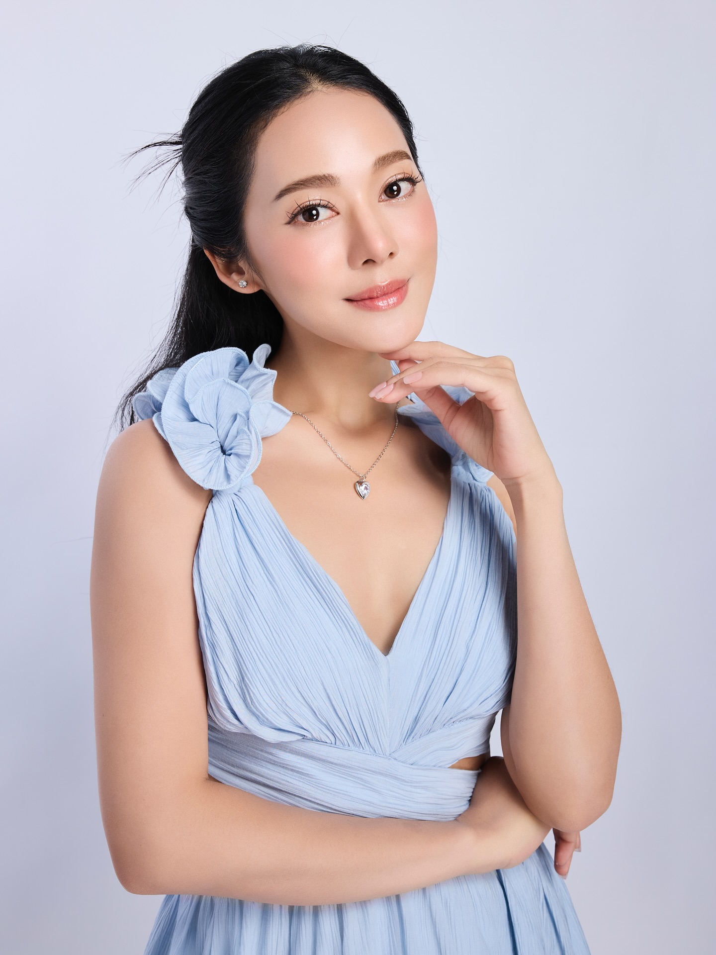 ทับทิม - อัญรินทร์ ธีราธนันพัฒน์