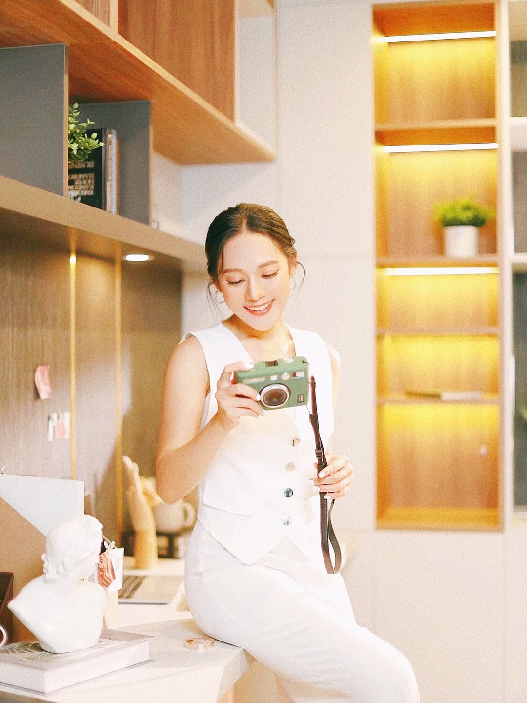 ทับทิม - อัญรินทร์ ธีราธนันพัฒน์