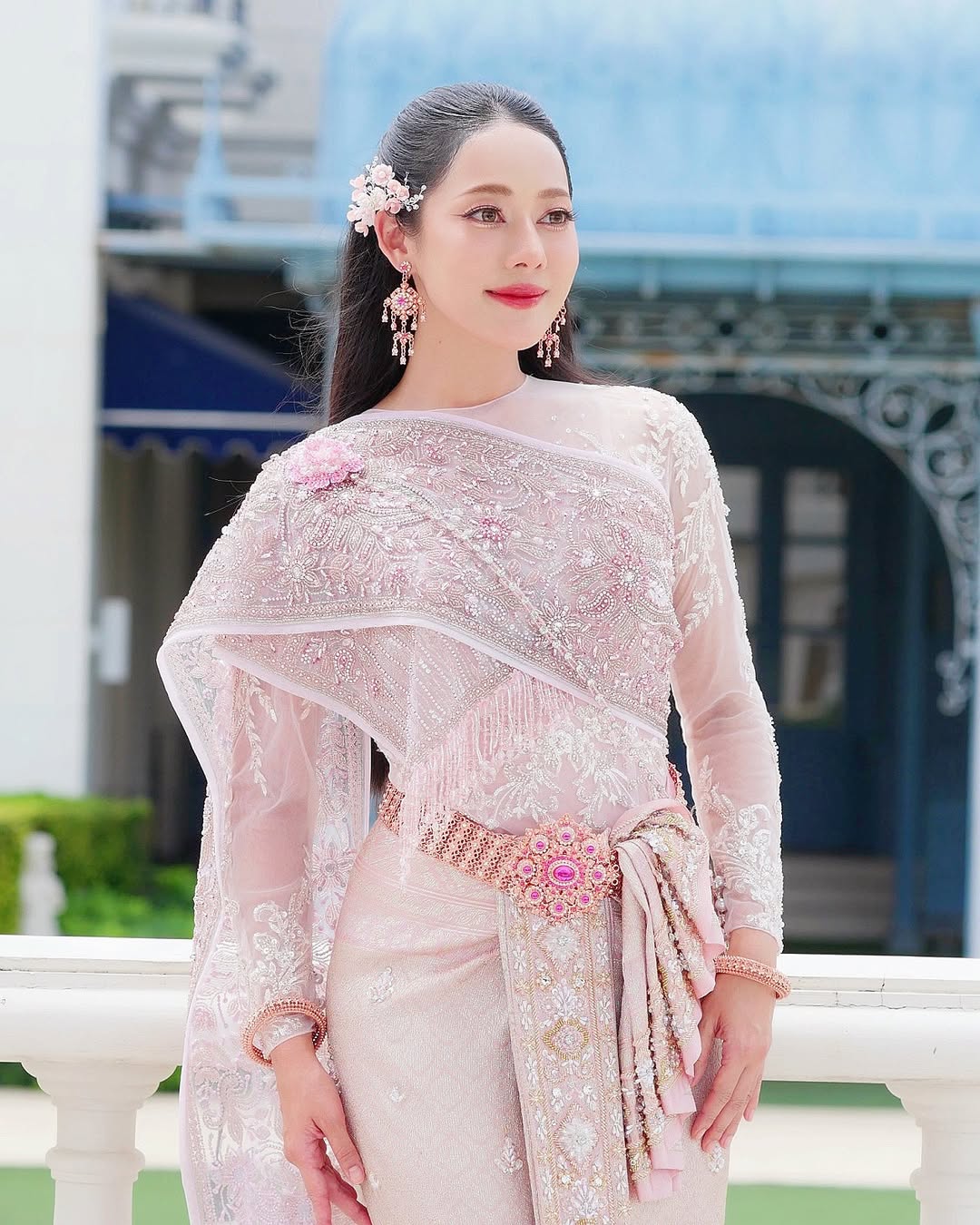 ทับทิม - อัญรินทร์ ธีราธนันพัฒน์