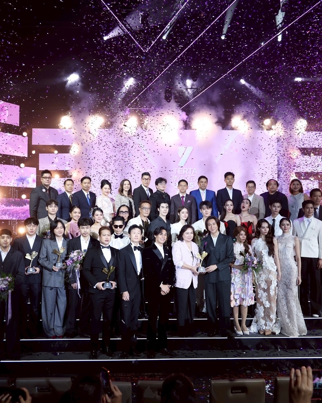 ทับทิม - อัญรินทร์ ธีราธนันพัฒน์