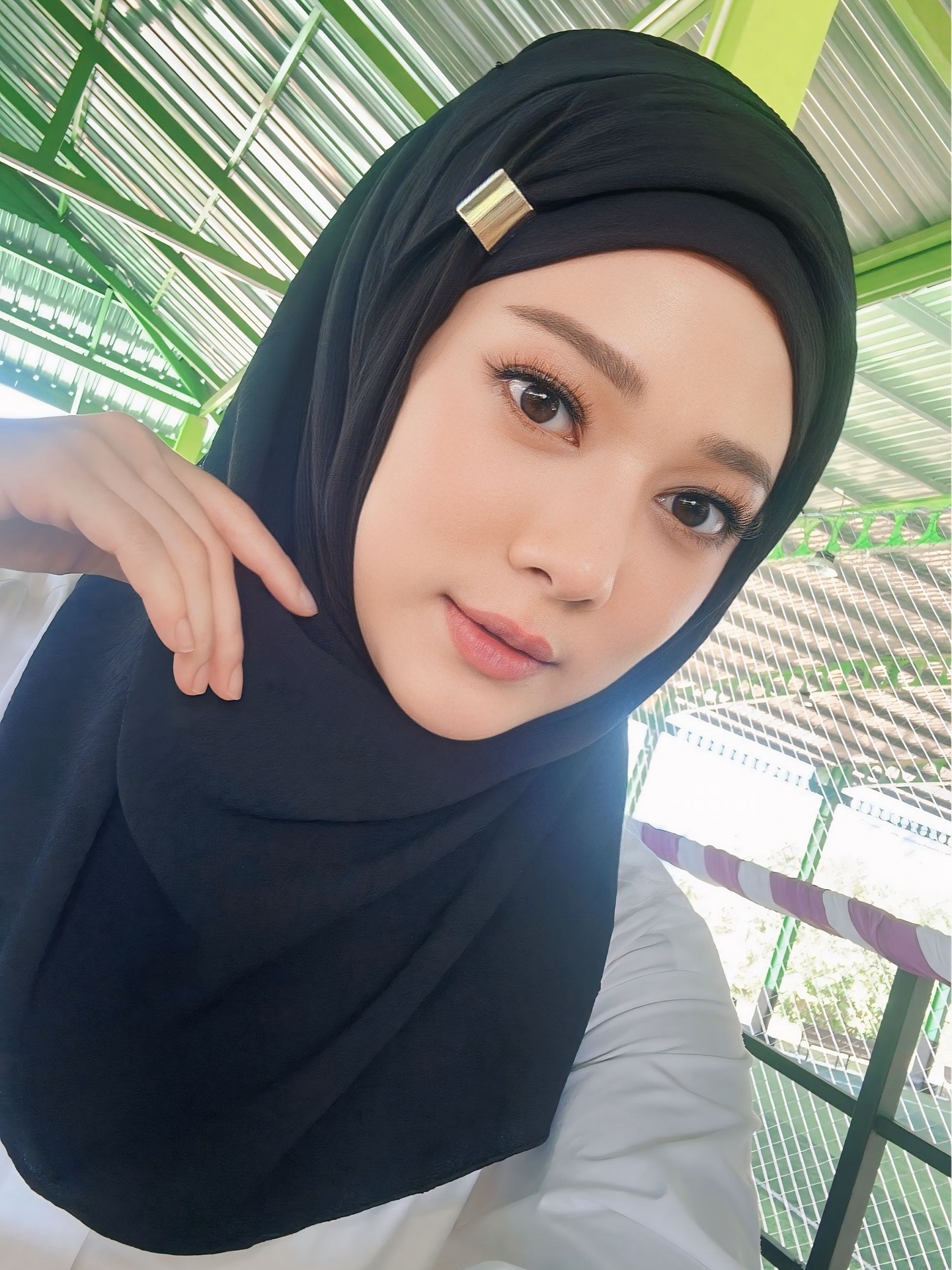 ทับทิม - อัญรินทร์ ธีราธนันพัฒน์