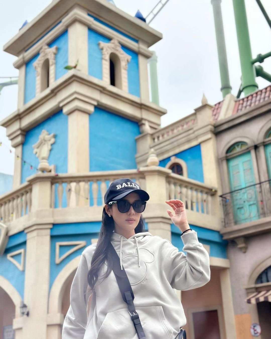 ทับทิม - อัญรินทร์ ธีราธนันพัฒน์