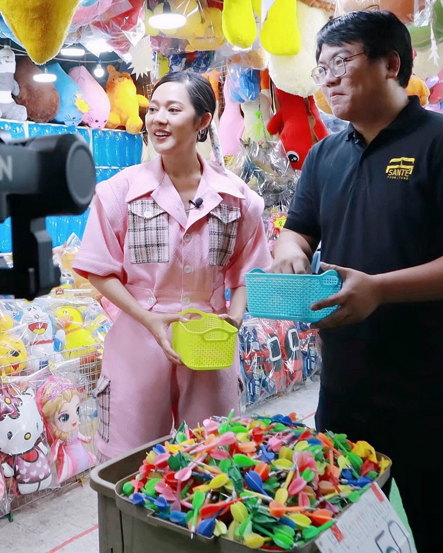 ทับทิม - อัญรินทร์ ธีราธนันพัฒน์