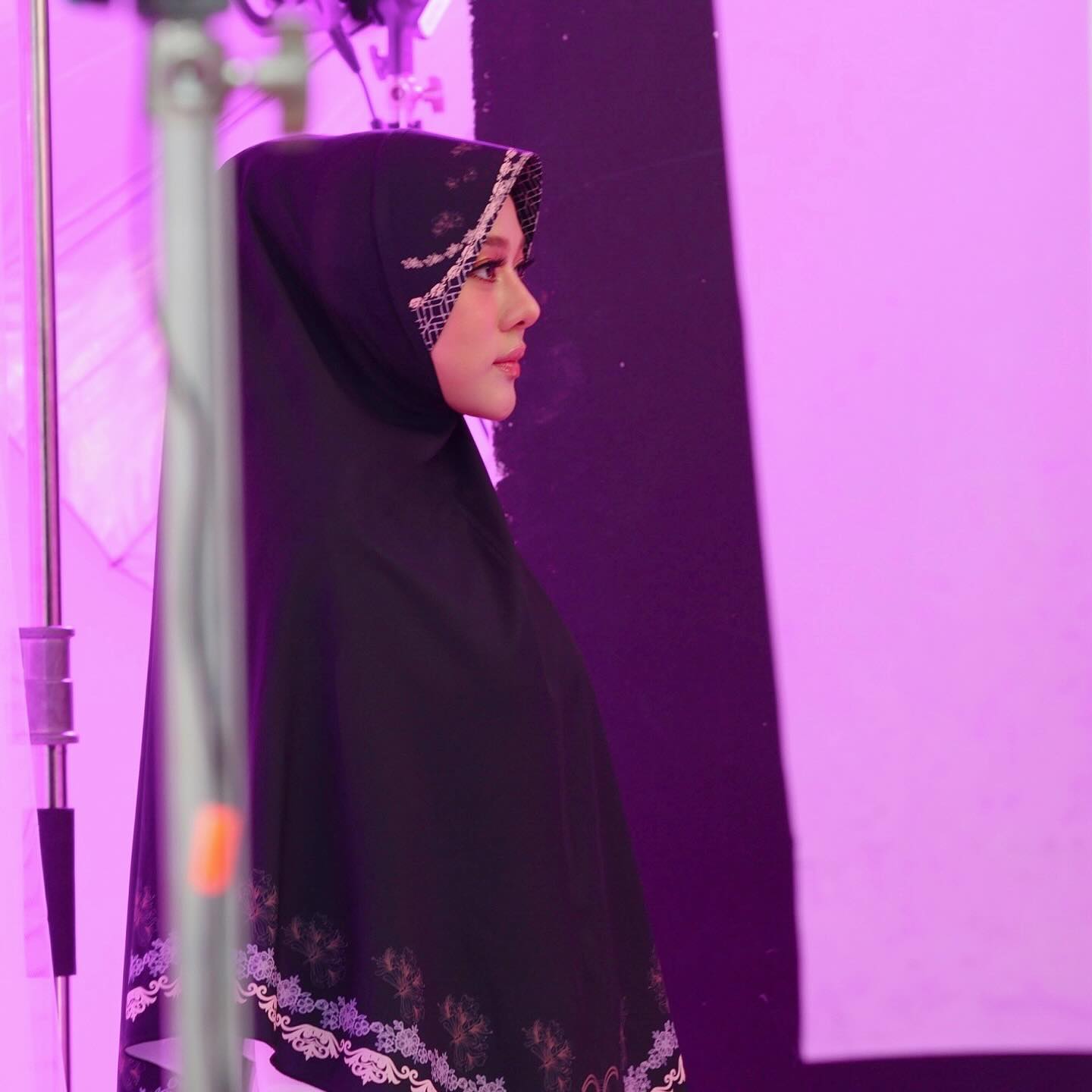 ทับทิม - อัญรินทร์ ธีราธนันพัฒน์