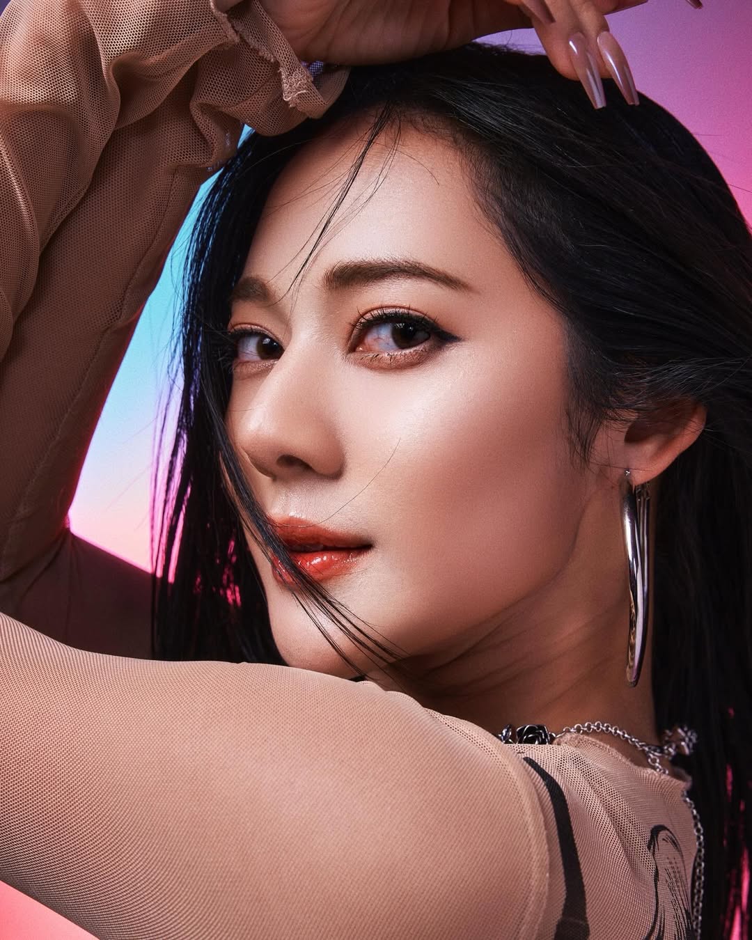 ทับทิม - อัญรินทร์ ธีราธนันพัฒน์