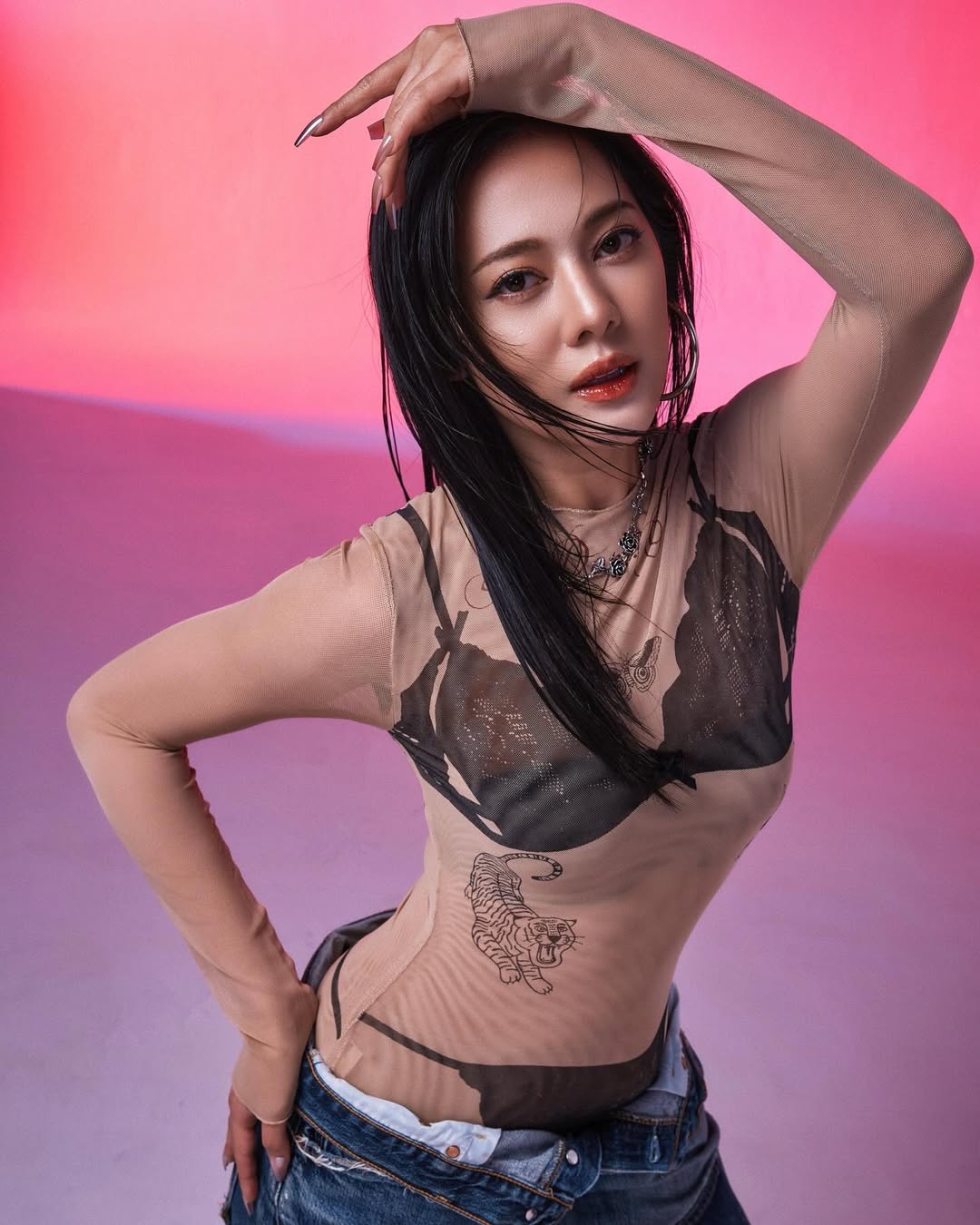 ทับทิม - อัญรินทร์ ธีราธนันพัฒน์