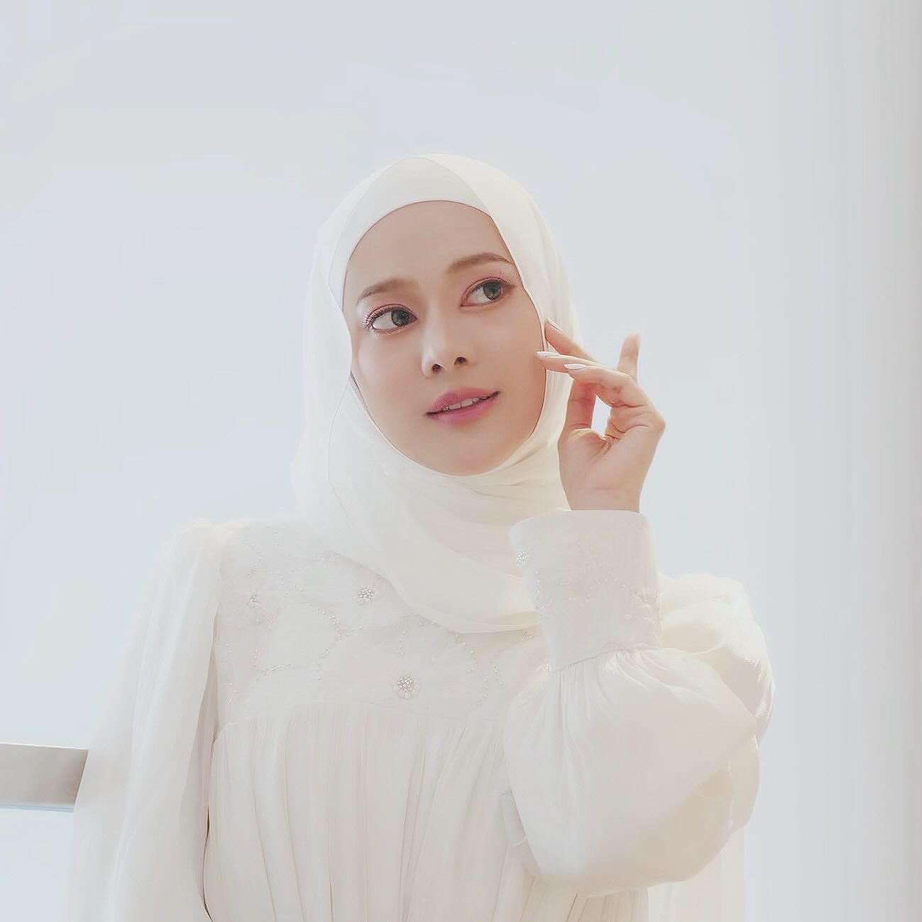 ทับทิม - อัญรินทร์ ธีราธนันพัฒน์