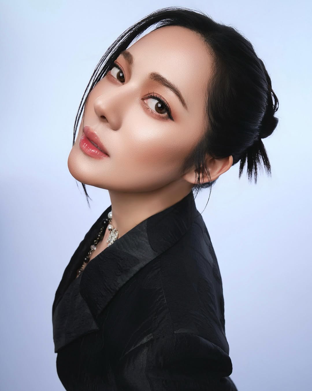 ทับทิม - อัญรินทร์ ธีราธนันพัฒน์