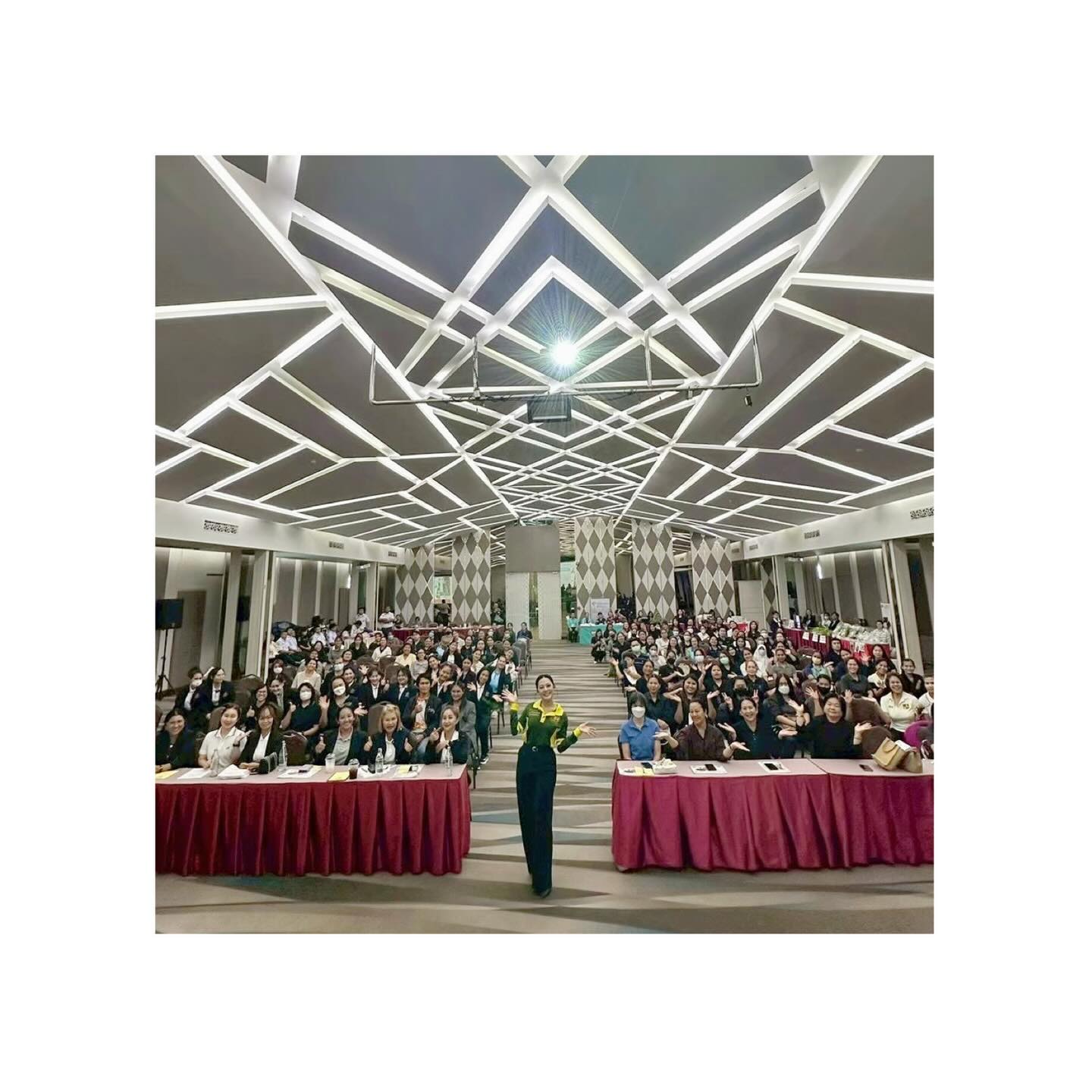 ทับทิม - อัญรินทร์ ธีราธนันพัฒน์