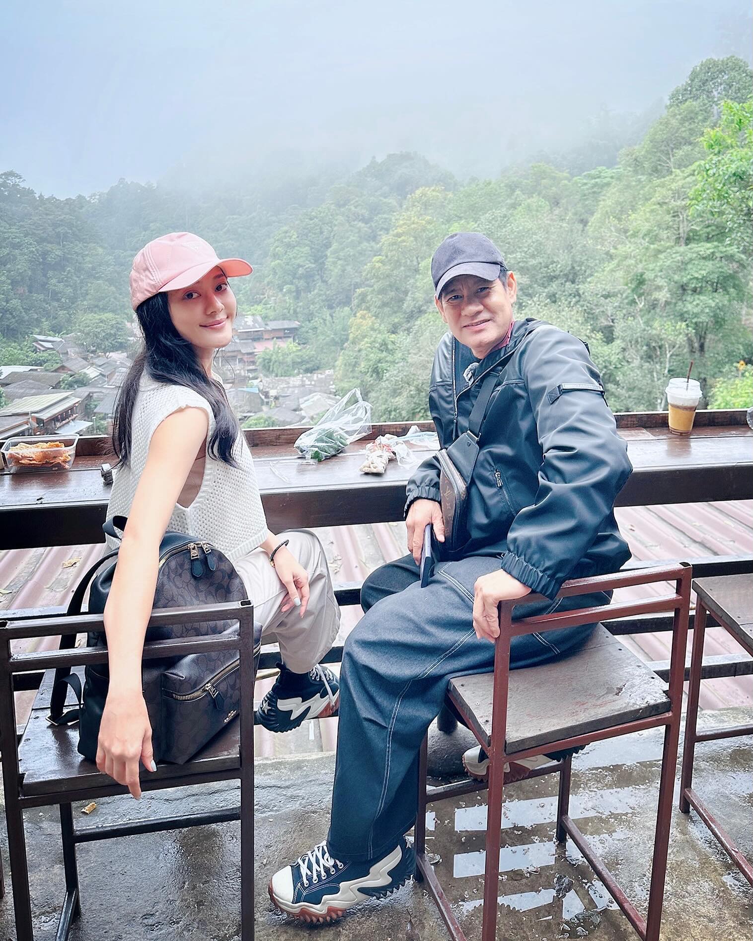 ทับทิม - อัญรินทร์ ธีราธนันพัฒน์