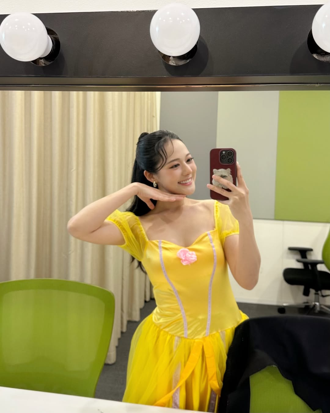 ทับทิม - อัญรินทร์ ธีราธนันพัฒน์
