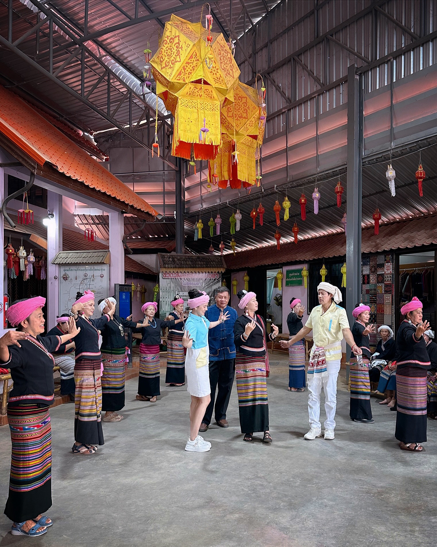 ทับทิม - อัญรินทร์ ธีราธนันพัฒน์