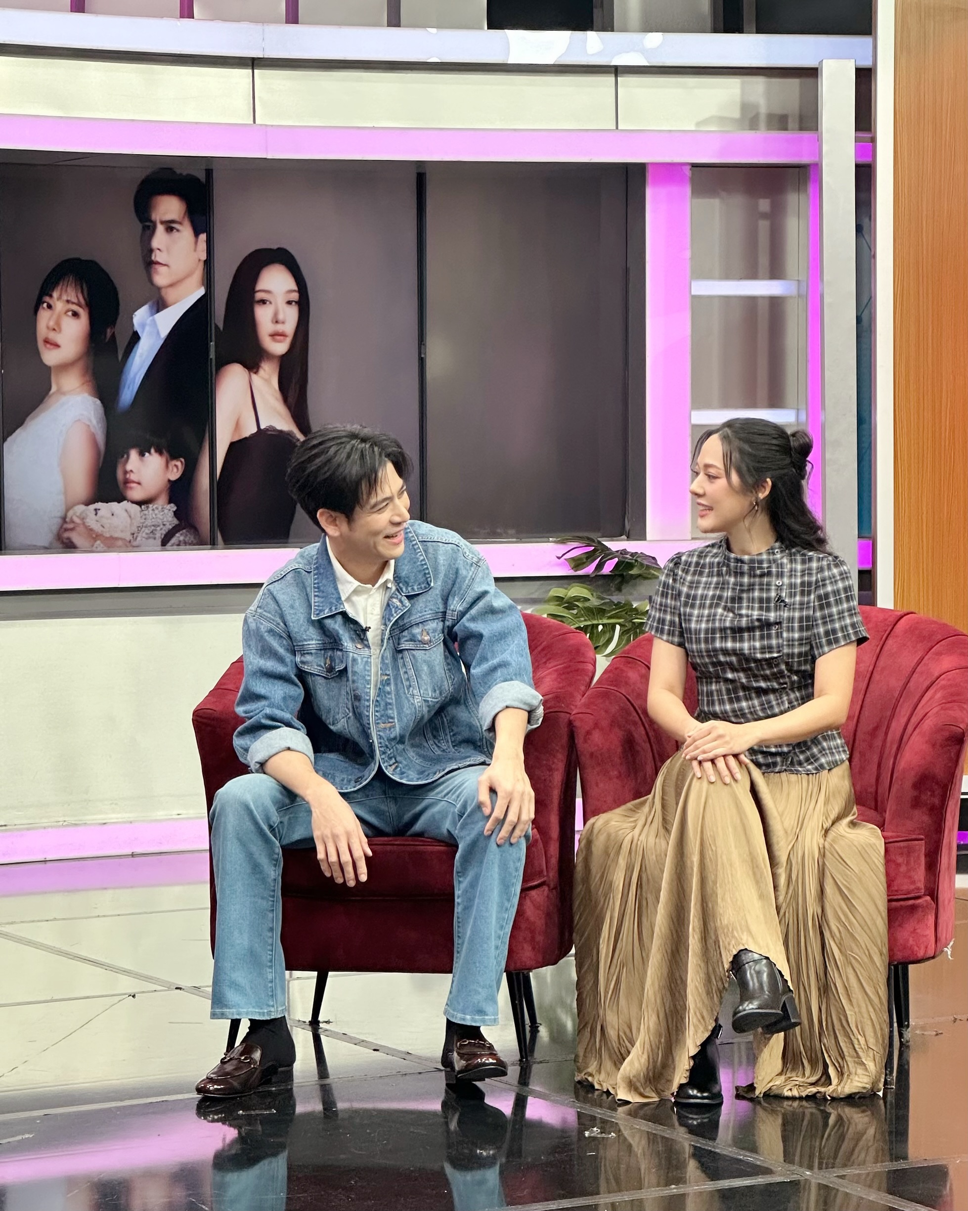 ทับทิม - อัญรินทร์ ธีราธนันพัฒน์