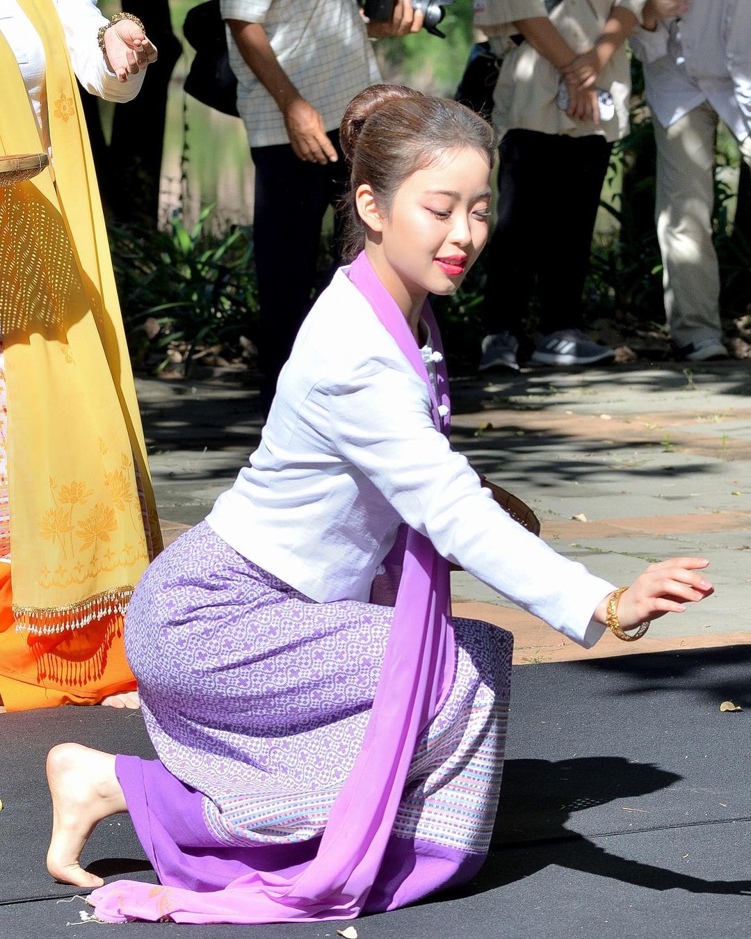 เซียงเซียง - พรสรวง รวยรื่น