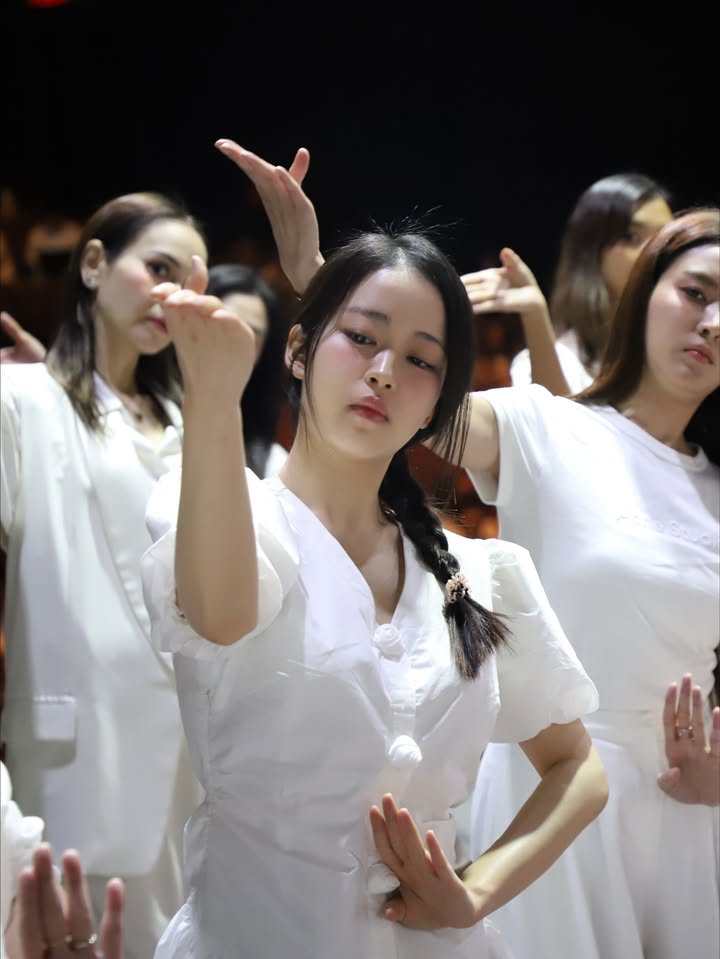 เซียงเซียง - พรสรวง รวยรื่น