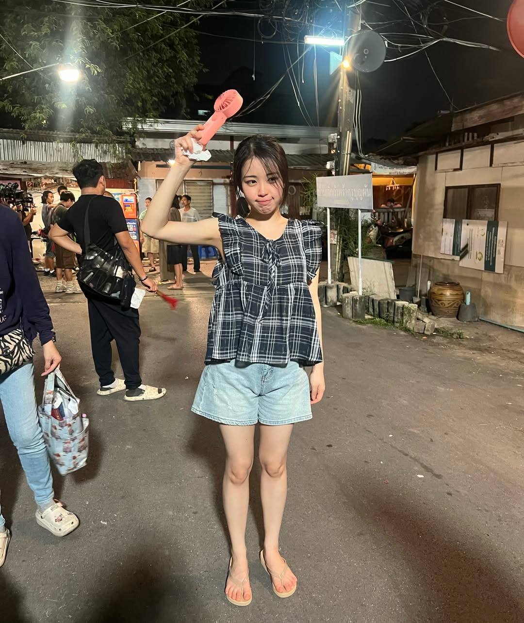 เซียงเซียง - พรสรวง รวยรื่น