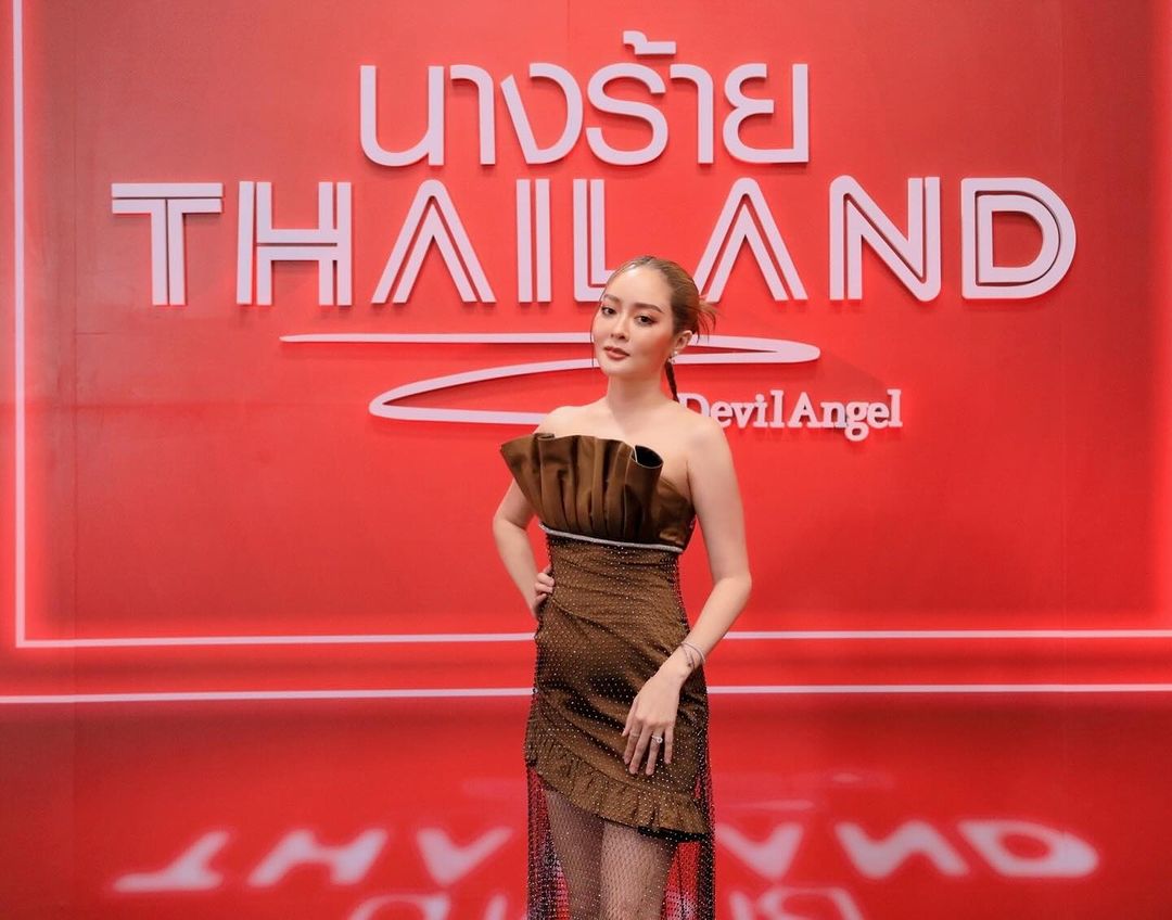 แก้มบุ๋ม - ปรียาดา สิทธาไชย