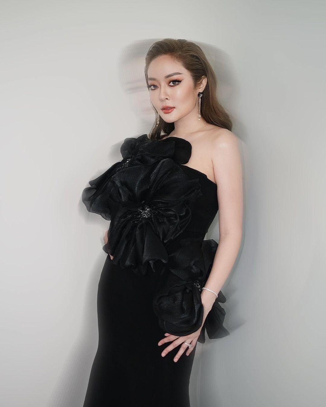 แก้มบุ๋ม - ปรียาดา สิทธาไชย