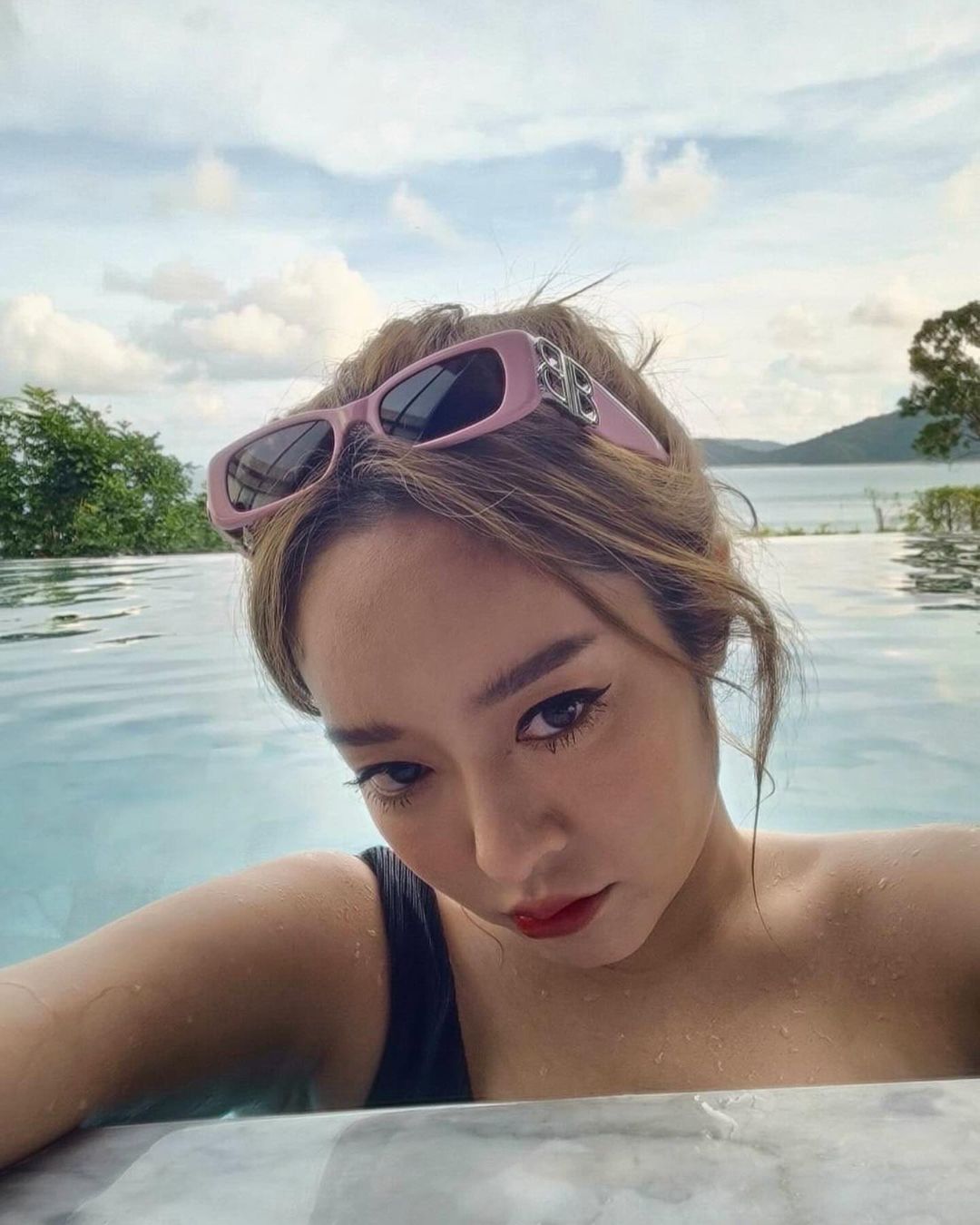 แก้มบุ๋ม - ปรียาดา สิทธาไชย
