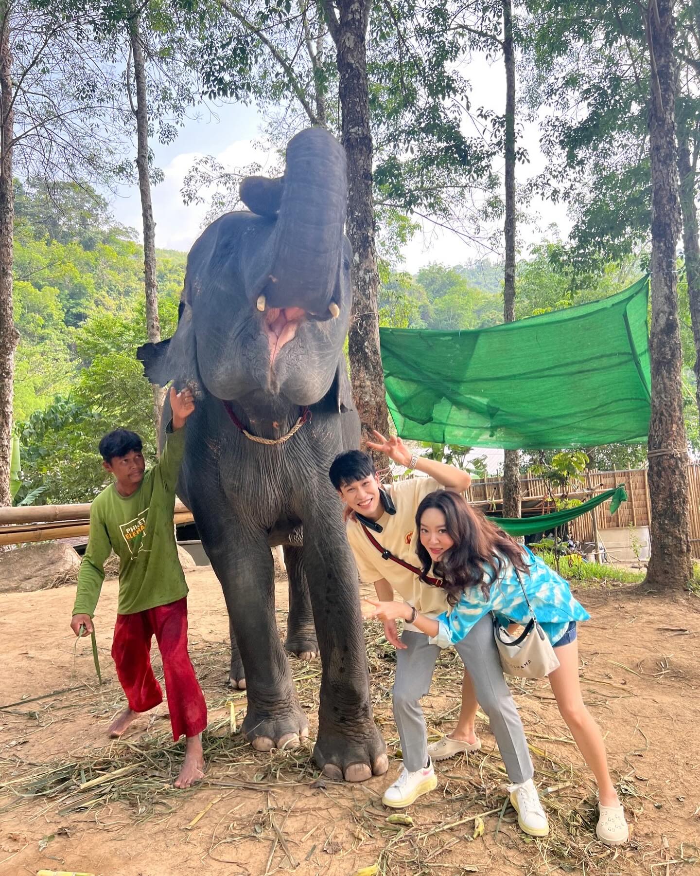 แก้มบุ๋ม - ปรียาดา สิทธาไชย