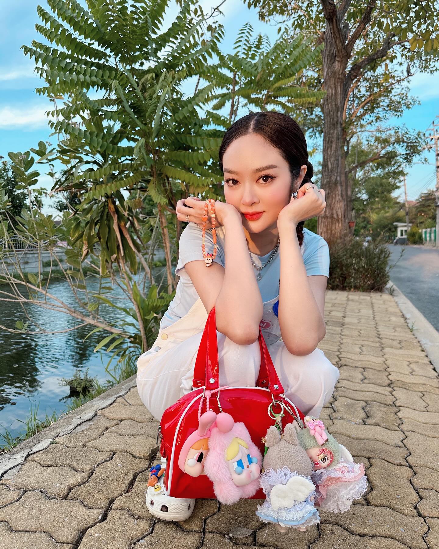 แก้มบุ๋ม - ปรียาดา สิทธาไชย