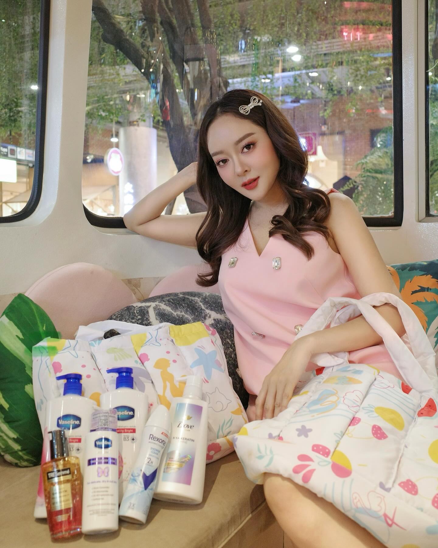 แก้มบุ๋ม - ปรียาดา สิทธาไชย