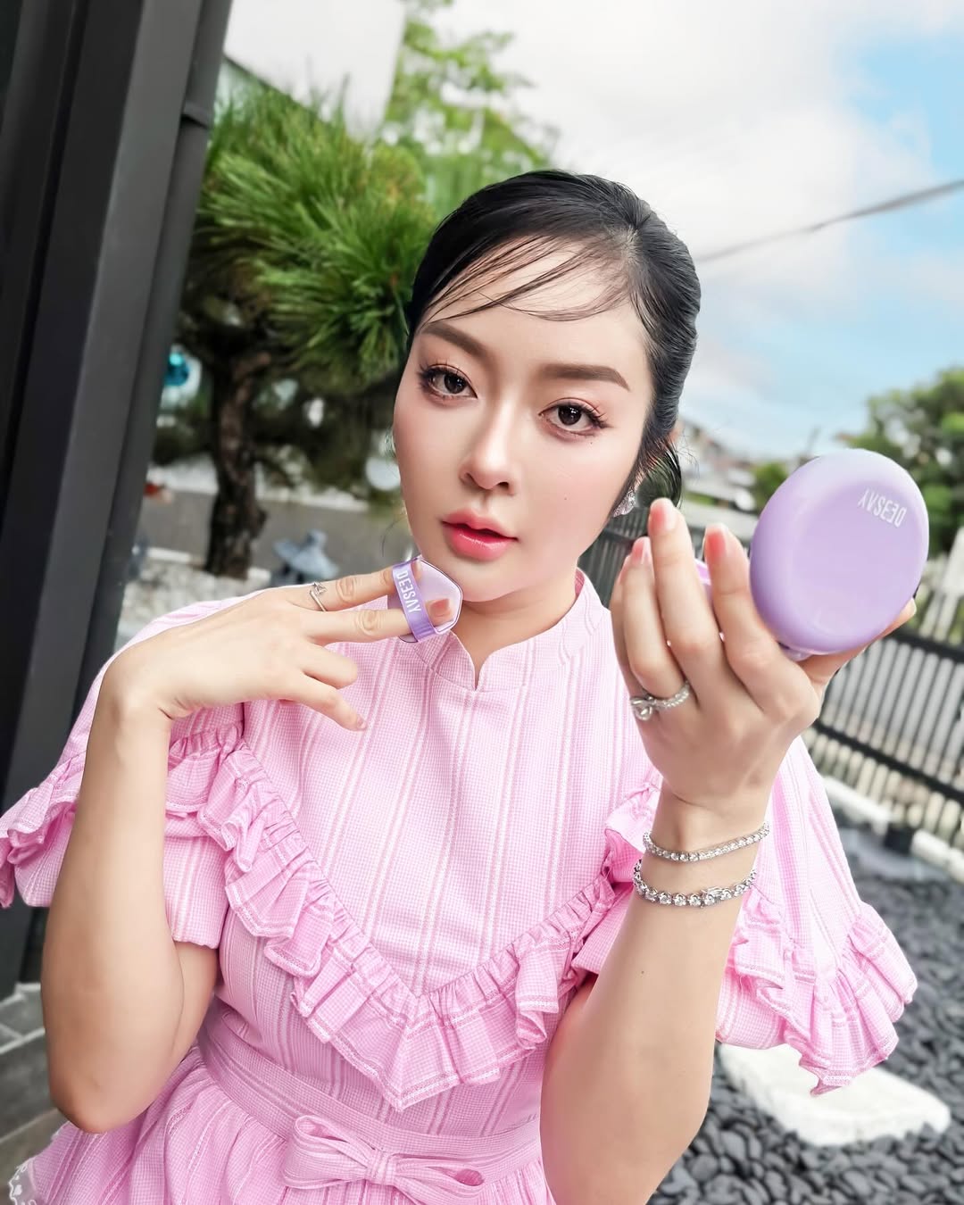 แก้มบุ๋ม - ปรียาดา สิทธาไชย