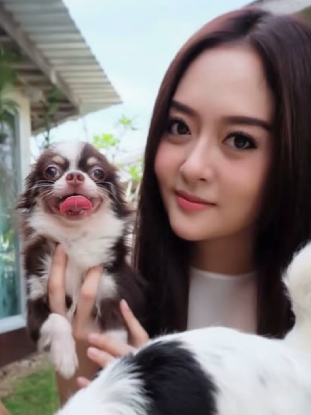แก้มบุ๋ม - ปรียาดา สิทธาไชย