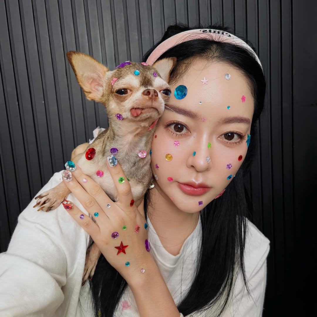 แก้มบุ๋ม - ปรียาดา สิทธาไชย