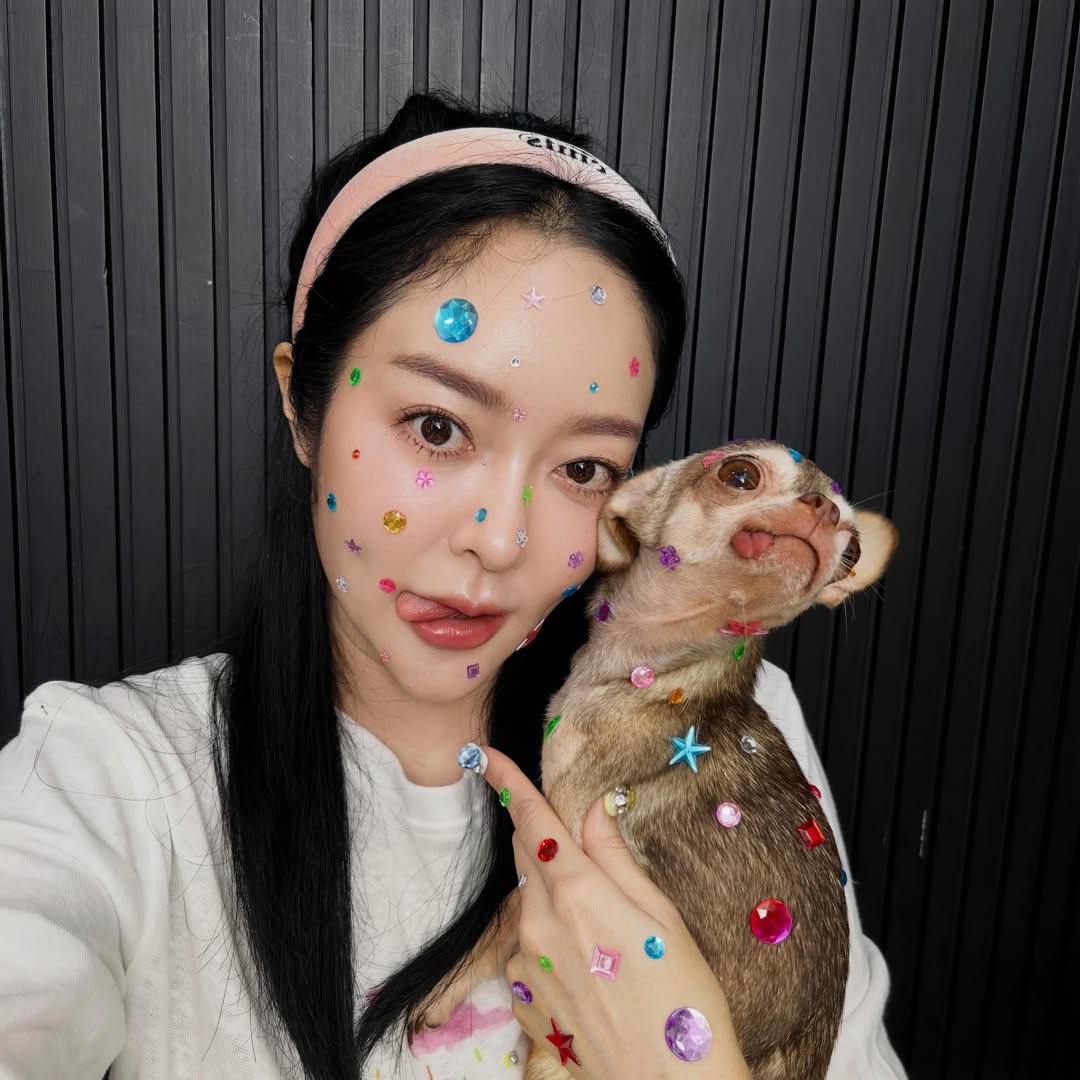 แก้มบุ๋ม - ปรียาดา สิทธาไชย