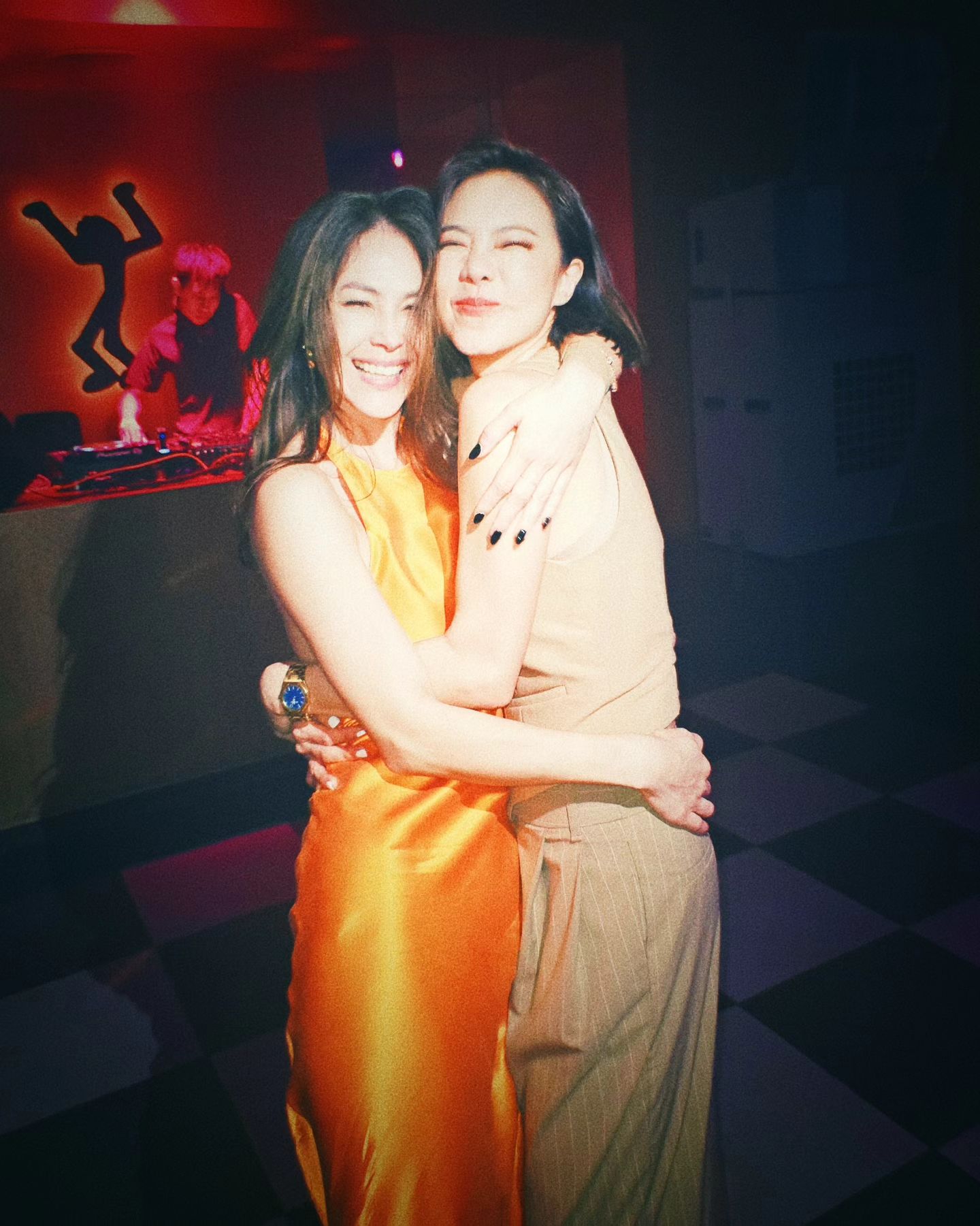 คริส หอวัง
