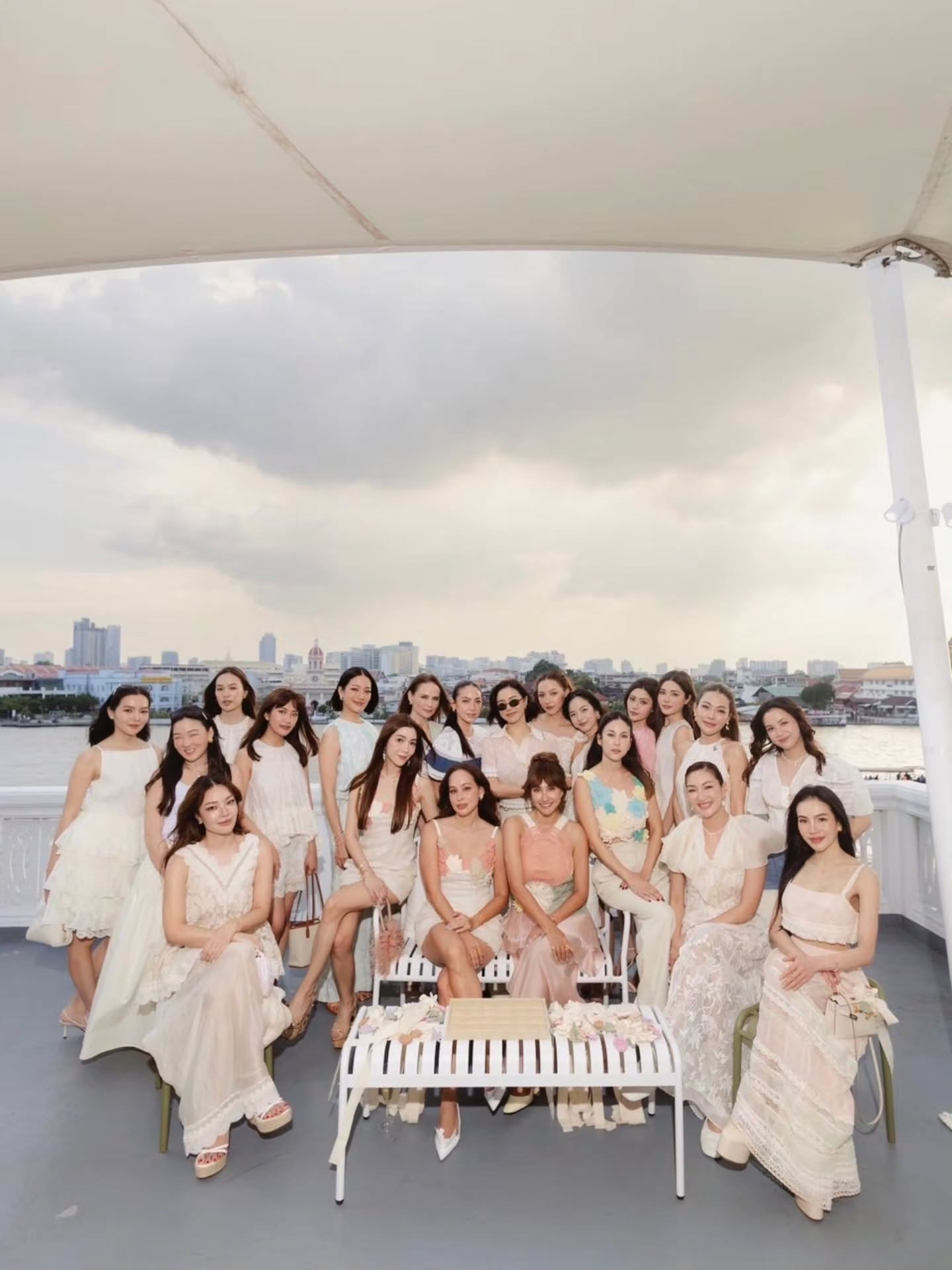 คริส หอวัง