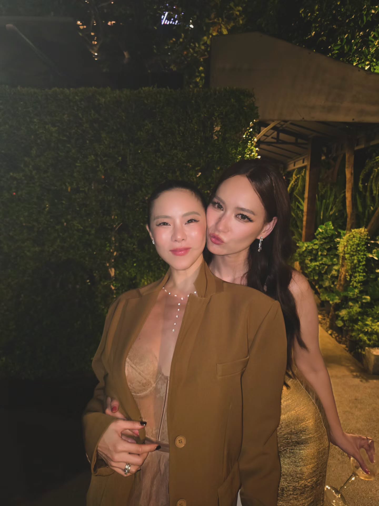 คริส หอวัง
