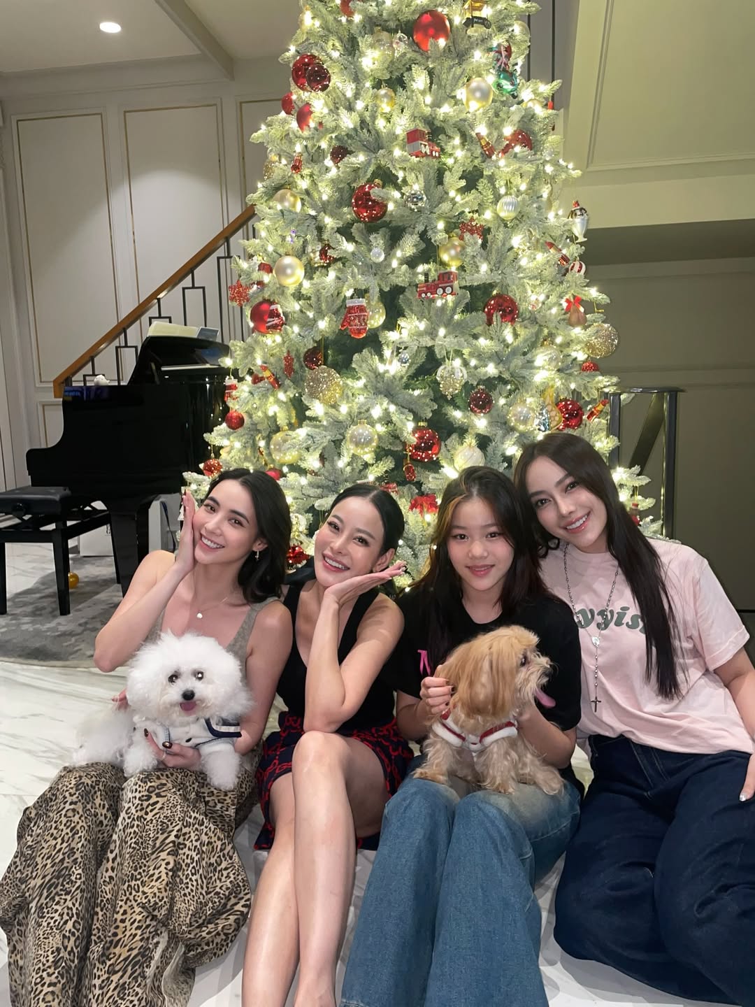 มุก - มุกดา นรินทร์รักษ์