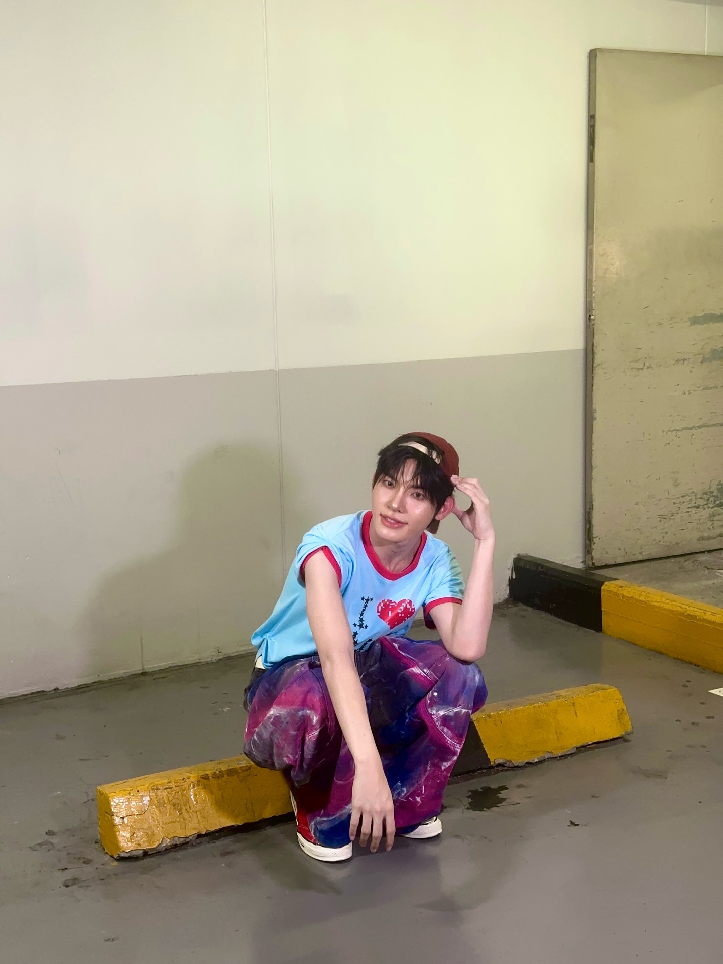 มิน - ธนกฤต ยิ่งวัฒนกุล