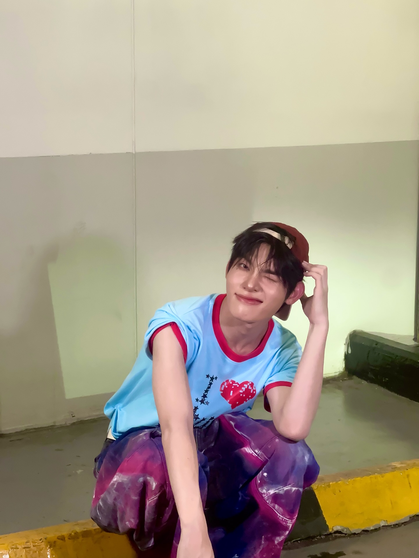 มิน - ธนกฤต ยิ่งวัฒนกุล